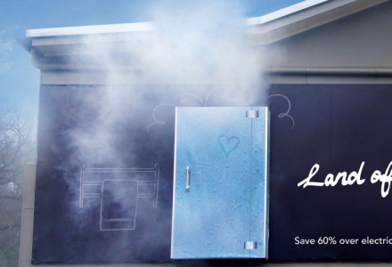 Rinnai Steamy Shower Billboard
